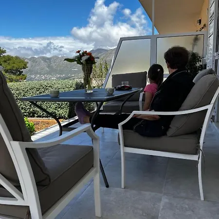 Epidaurus Apartment *
